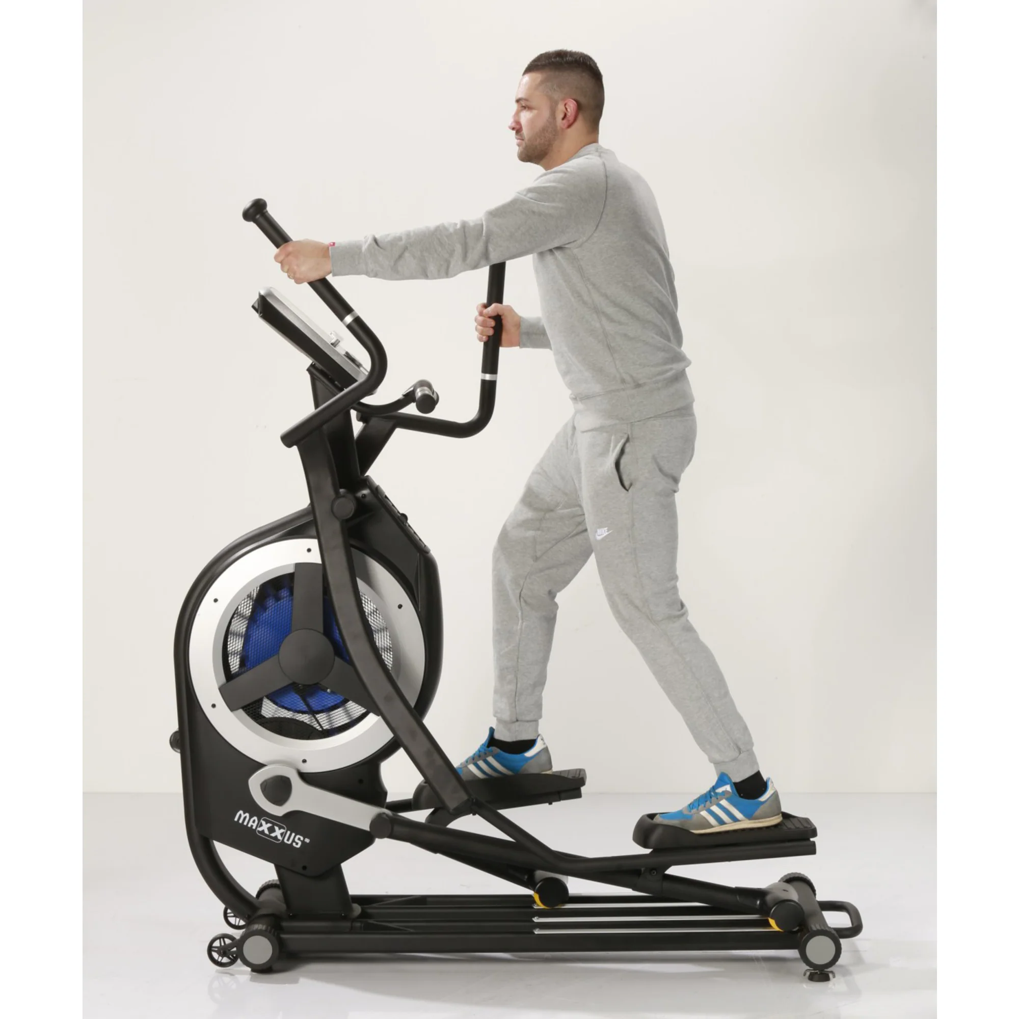 Crosstrainer 10.1 Pro ilma- ja magneettivastuksella - Image 4