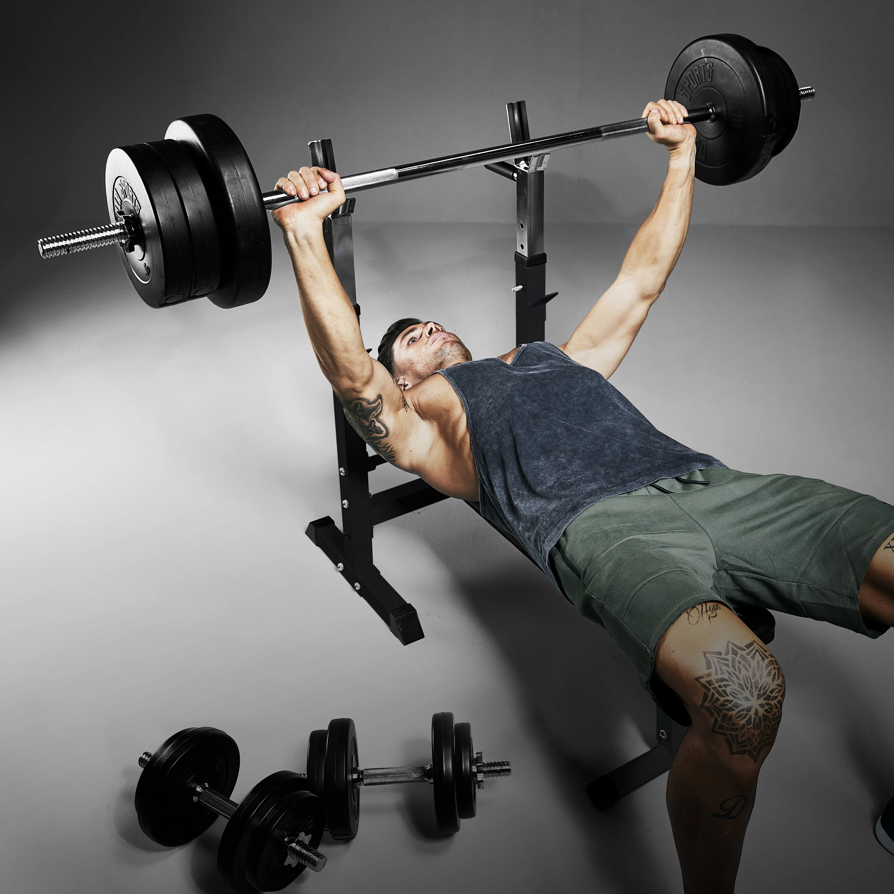 Säädettävä painonnostopenkki + 70 kg levytankosarja - Image 14